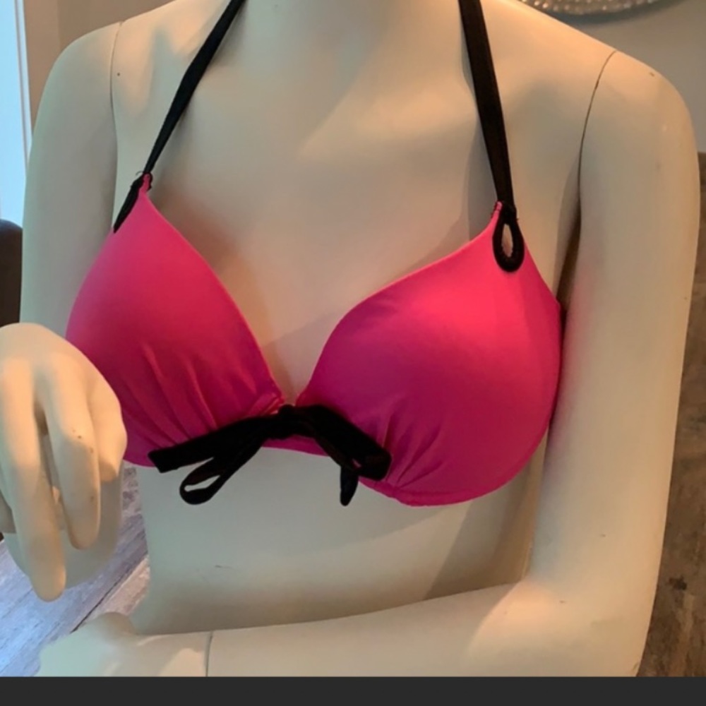Swimsuit top